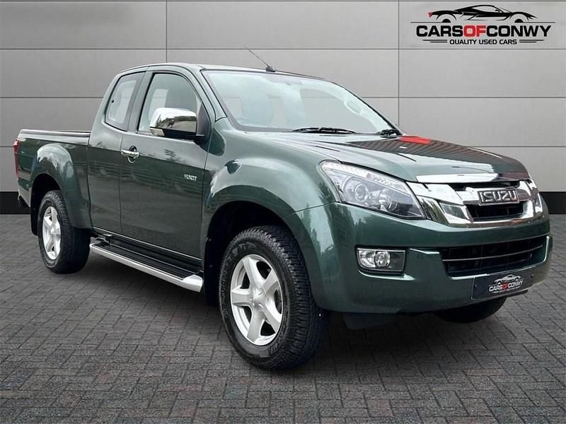 Green Used 2016 Isuzu D-Max Pickup | £12,995 (Fair price) - Image 1/4