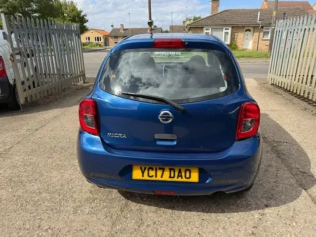 Used Nissan Micra 80 HP (58 kW) 2017 Blue Hatchback