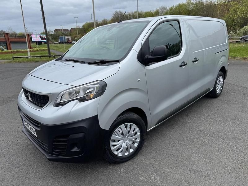 Begagnad Peugeot Expert S 2019 Silver Van