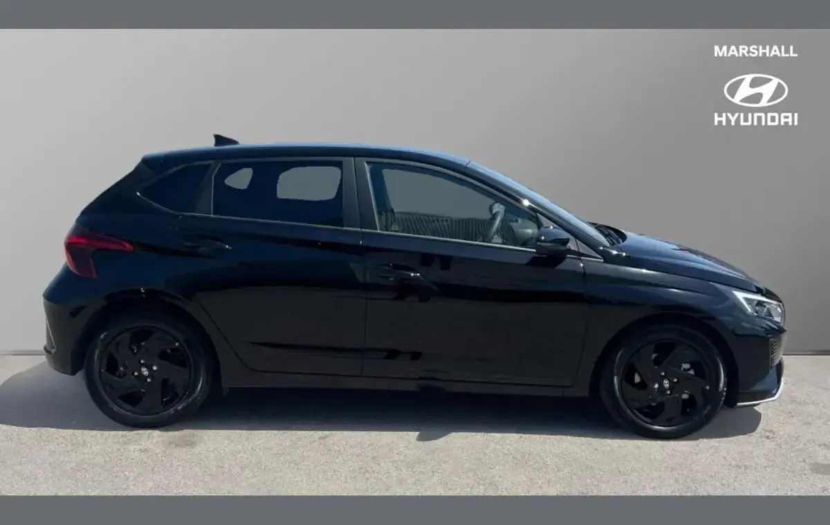 New Hyundai i20 Blackline 90 HP (66 kW) 2026 Phantom black Hatchback