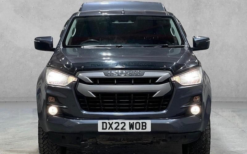 Usado Isuzu D-Max 165 HP (121 kW) 2024 Cabrios