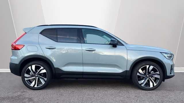 New Volvo XC40 Ultra 161 HP (118 kW) 2026 SUV