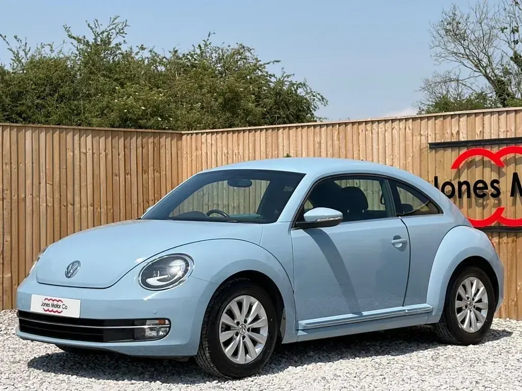 Used VW Beetle Design 105 HP (77 kW) 2014 Blue Hatchback