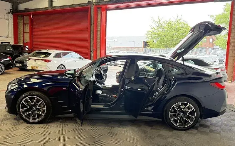 Used BMW i4 M Sport 250 kW (340 HP) 2022 Blue Sedan