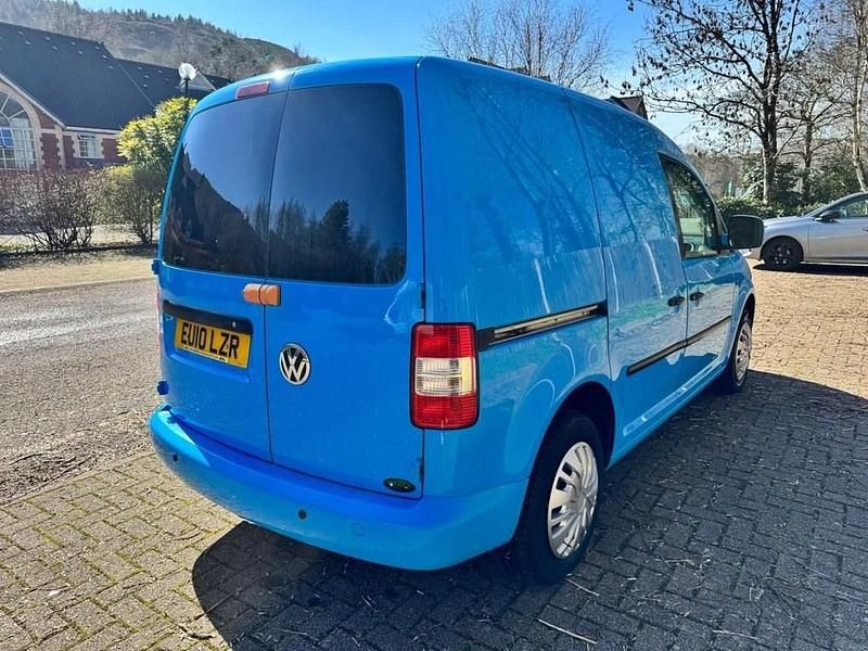 Used VW Caddy 68 HP (50 kW) 2010 Blue MPV