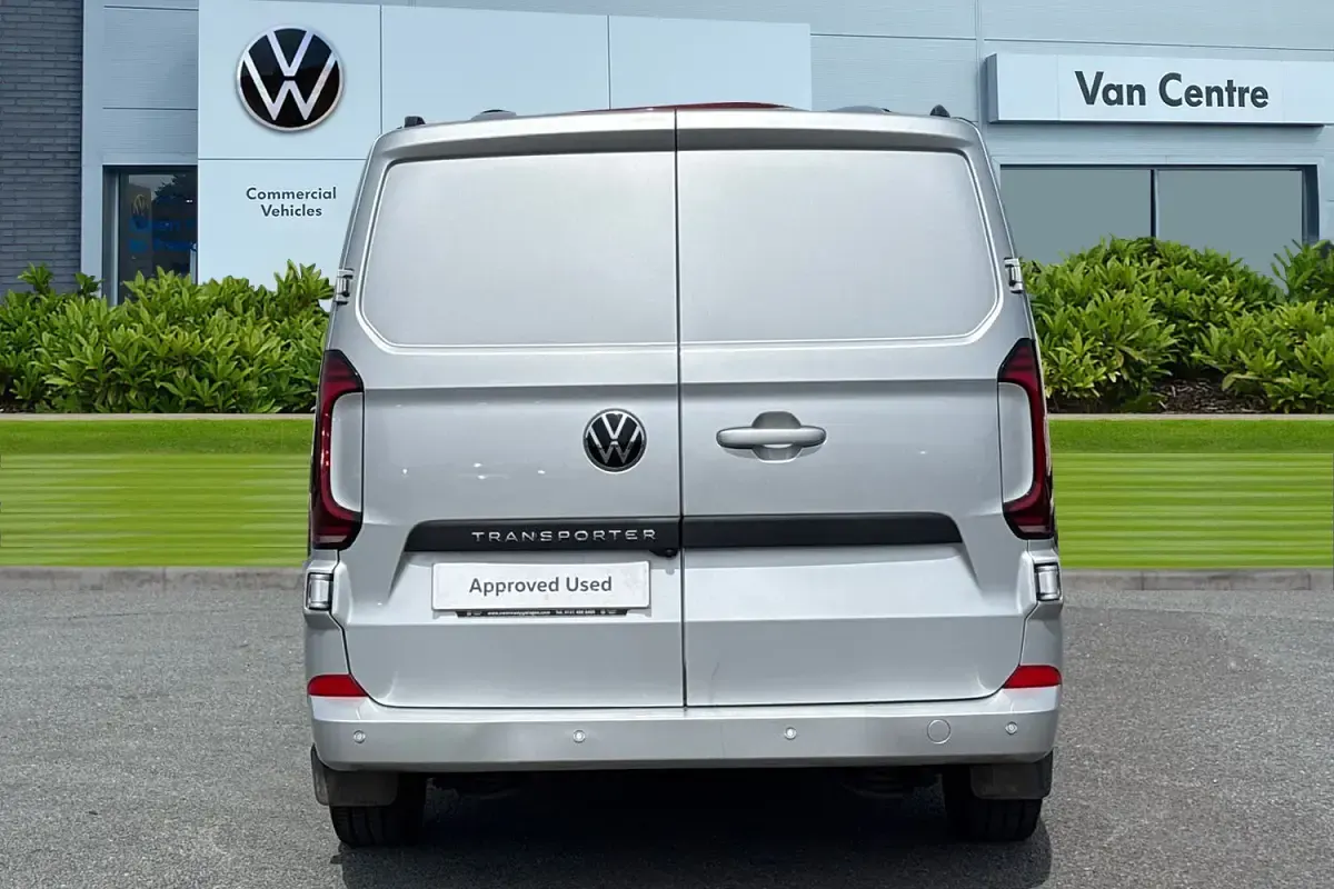 Used VW Transporter Pro 110 HP (80 kW) 2025 Grey Van