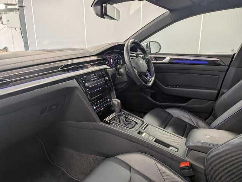 Used VW Arteon R 320 HP (235 kW) 2024 Blue Estate