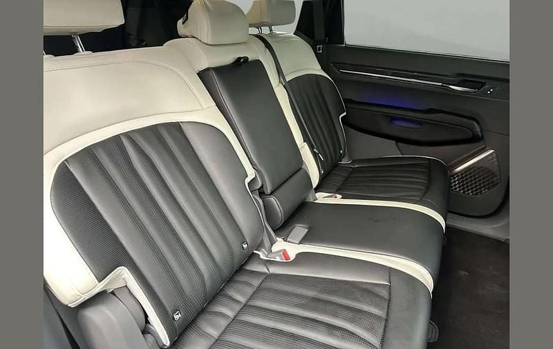 Used Kia EV9 GT-Line 281 kW (383 HP) 2025 Black SUV