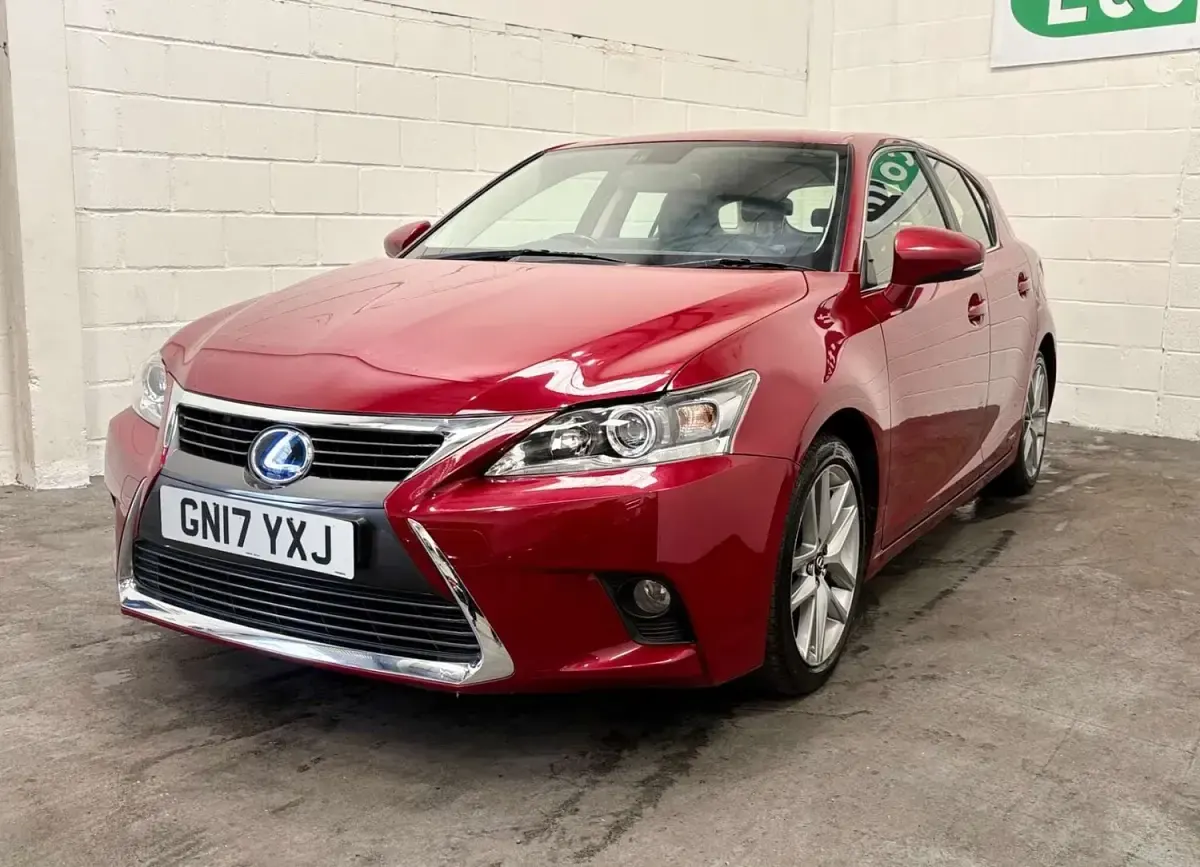 Used Lexus CT200h Executive Line 2017 Red Hatchback