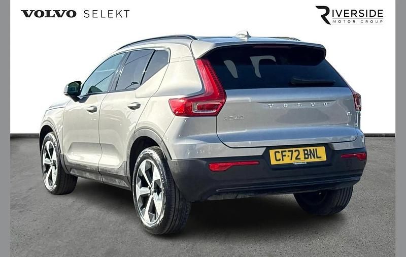 Used Volvo XC40 Ultimate 197 HP (144 kW) 2022 Silver dawn SUV