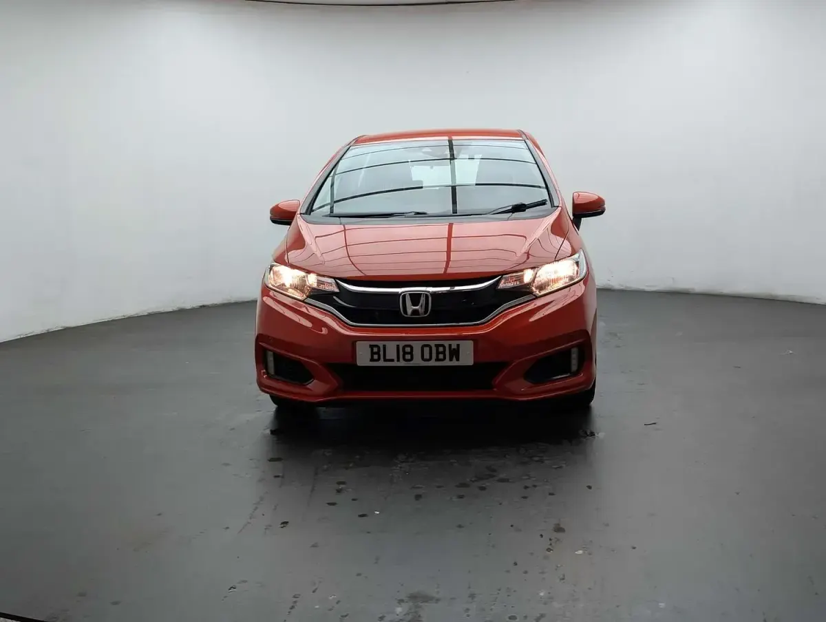 Used Honda Jazz SE 2018 Orange Hatchback