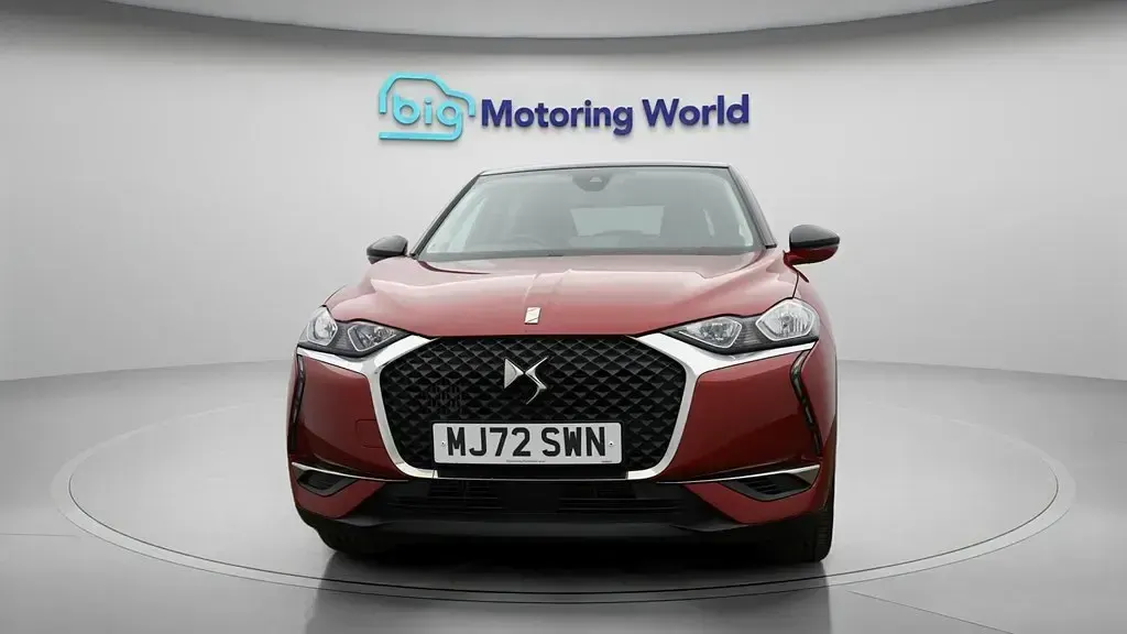 Usado DS Automobiles DS3 Crossback Bastille 100 HP (73 kW) 2022 Vermelho SUV