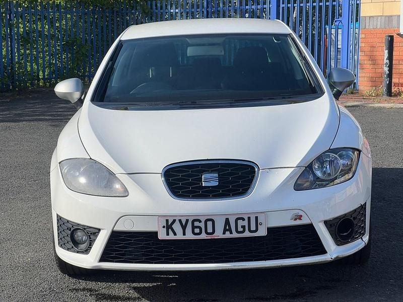 Used Seat Leon FR 2010 White Hatchback