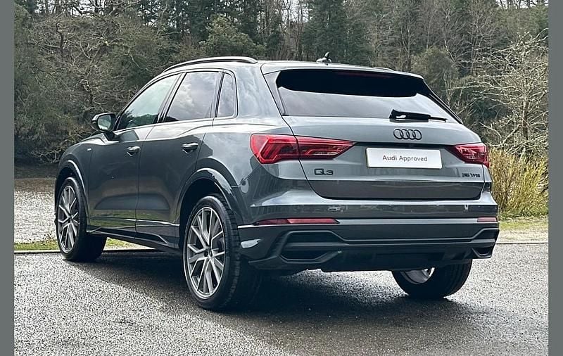 Used Audi Q3 Black Edition 147 HP (108 kW) 2024 Grey SUV