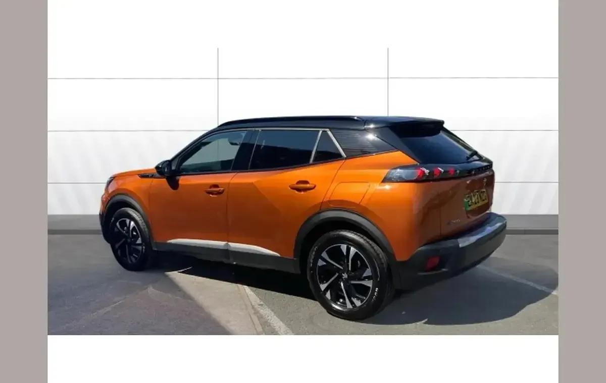 Used Peugeot e-2008 GTi 100 kW (136 HP) 2023 Orange SUV