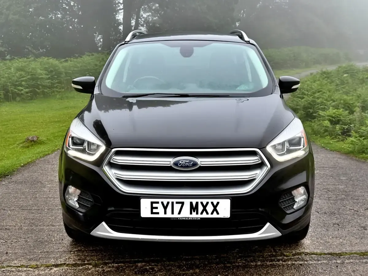 Used Ford Kuga Titanium 150 HP (110 kW) 2017 Black SUV