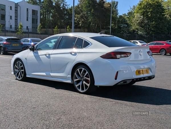 Used Vauxhall Insignia Sport 230 HP (169 kW) 2021 White Hatchback