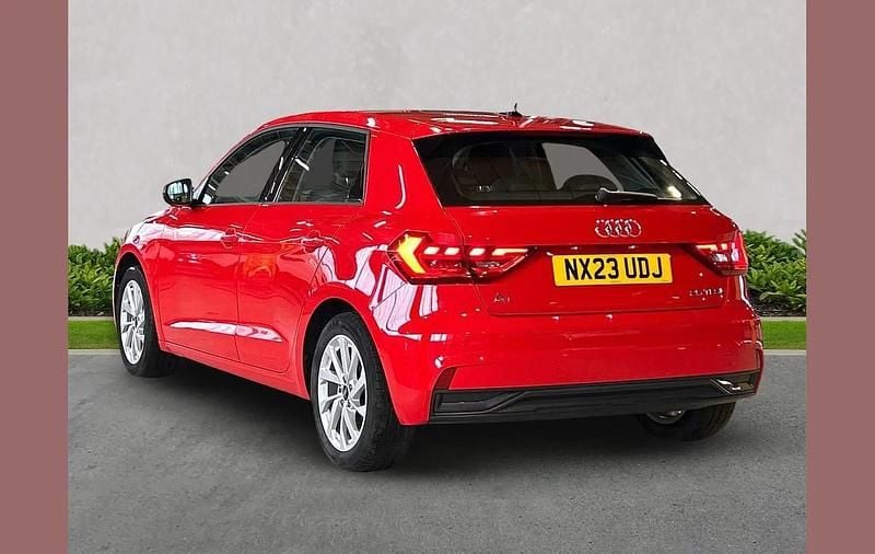 Used Audi A1 Sport 94 HP (69 kW) 2023 Red SUV