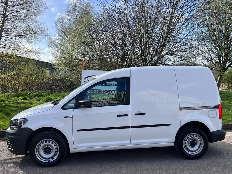 White Used 2020 VW Caddy Startline MPV | £11,975 (Super price) - Image 1/1