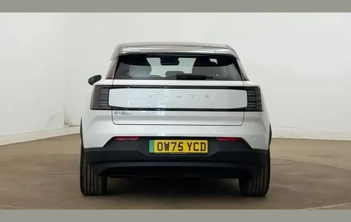 New Volvo EX30 Performance 314 kW (428 HP) 2025 White SUV