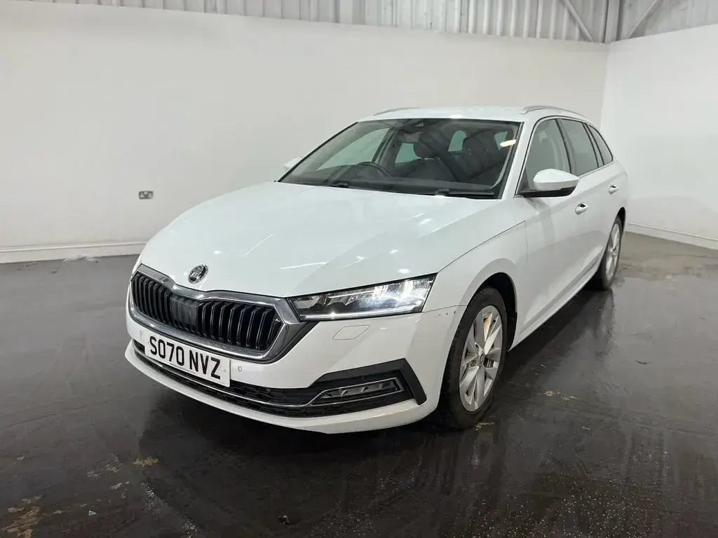 Used Skoda Octavia SE L First Edition 150 HP (110 kW) 2020 White Estate