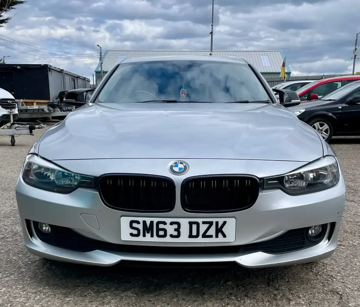 Used BMW 320 Efficient Dynamics 161 HP (118 kW) 2013 Silver Sedan