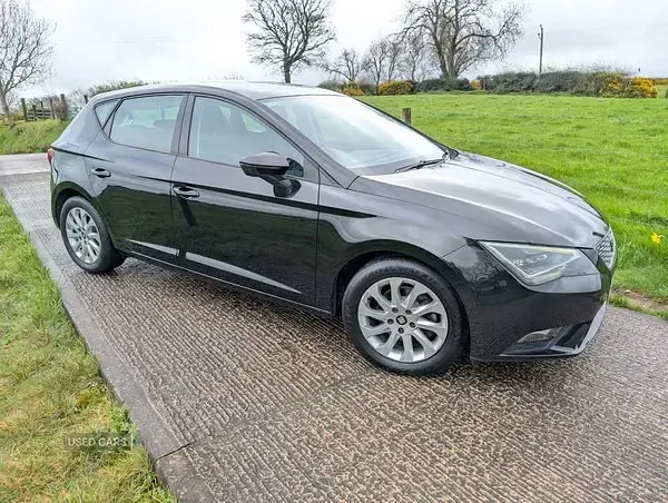 Używany Seat Leon SE 125 KM (91 kW) 2016 Czarny Hatchback