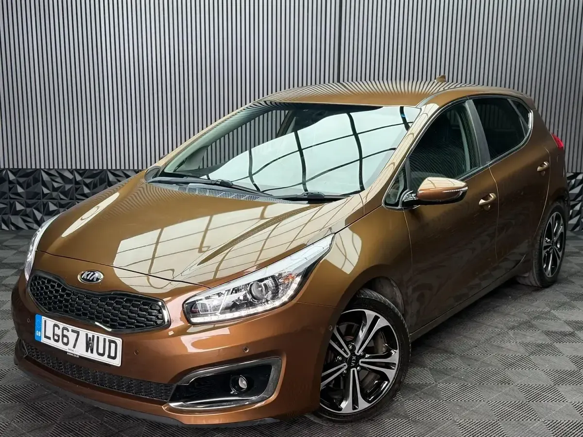Used Kia Ceed 134 HP (98 kW) 2018 Bronze Hatchback