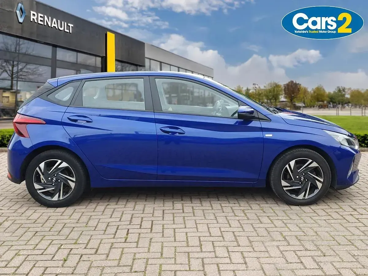 Used Hyundai i20 SE 101 HP (74 kW) 2023 Blue Hatchback