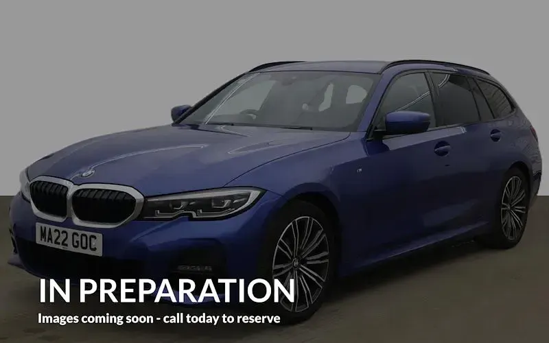 Begagnad BMW 320 M Sport 184 HK (135 kW) 2022 Blå Kombi