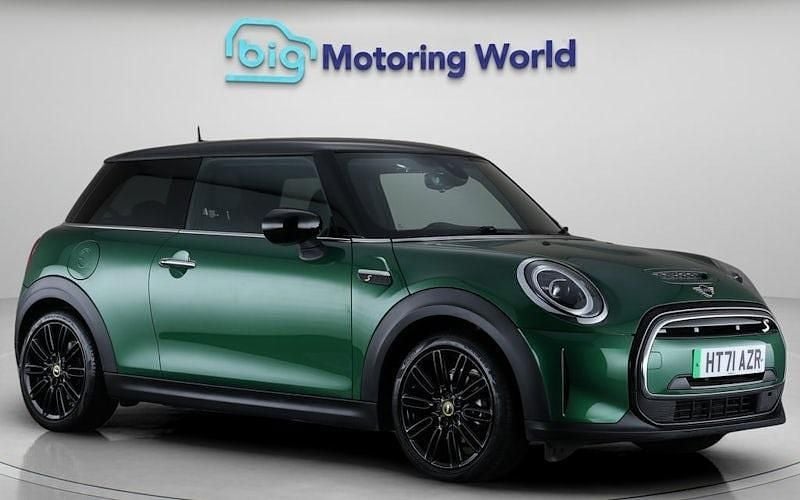 Used 2023 Mini Cooper Level 2 Hatchback | £13,600 (Fair price) - Image 1/4
