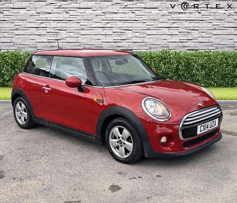 Red Used 2014 Mini Cooper Hatch Hatchback | £4,900 (Fair price) - Image 1/3