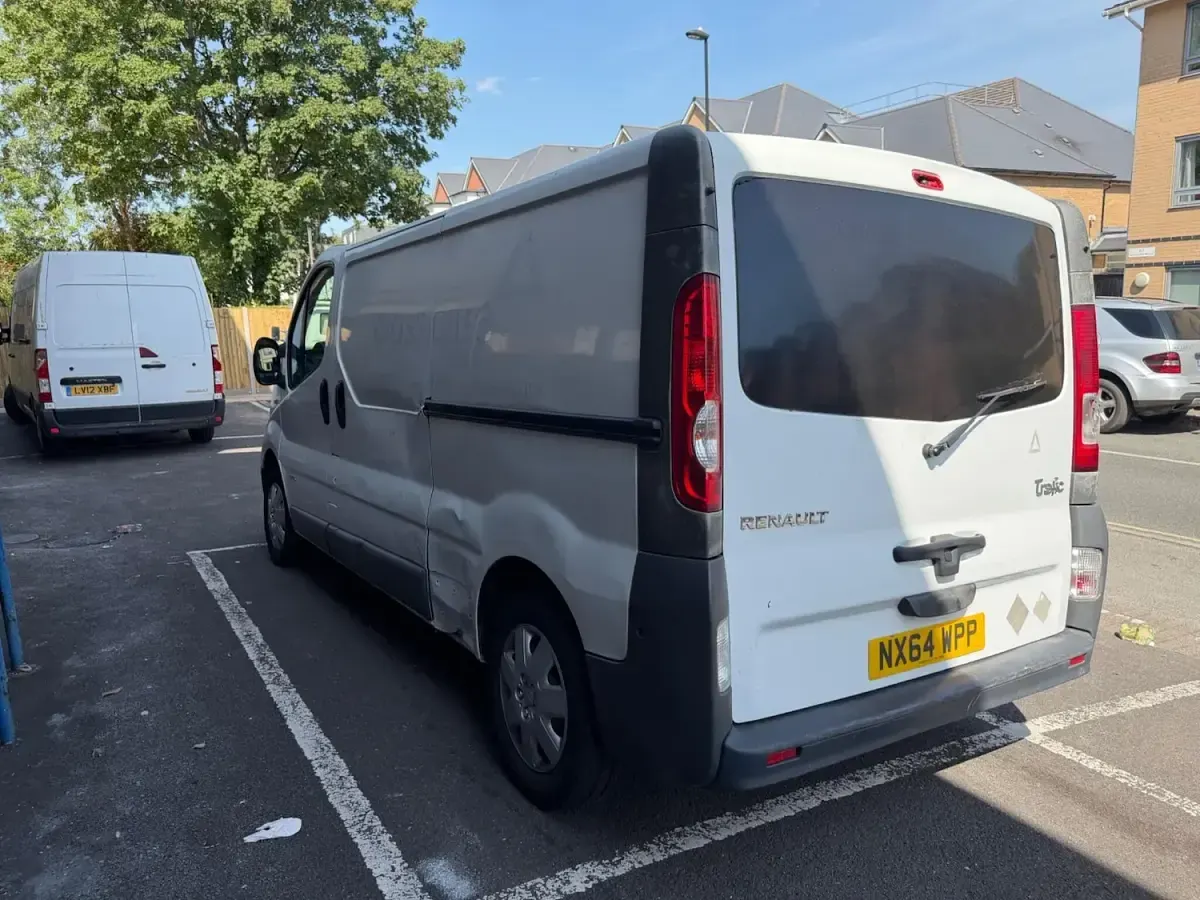 Used Renault Trafic 115 HP (84 kW) 2014 White MPV