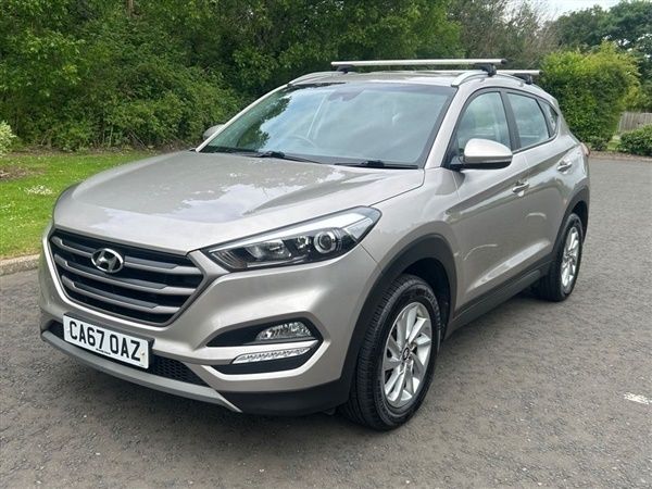 Beige Used 2018 Hyundai Tucson SE SUV | £8,850 (Good price) - Image 1/1