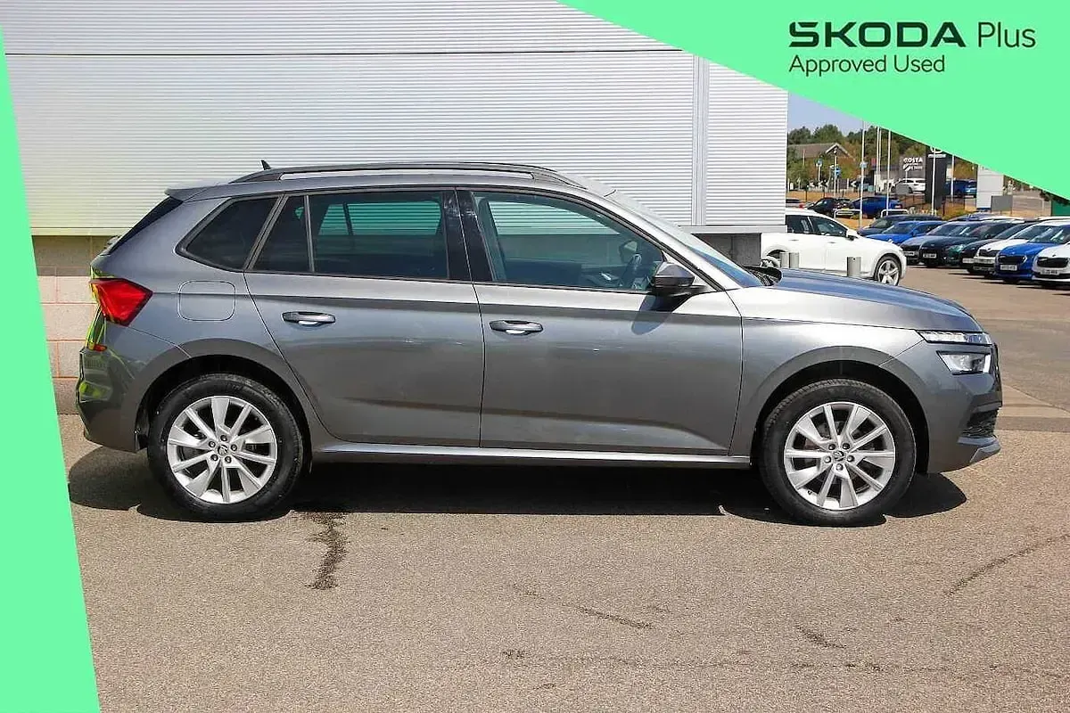 Used Skoda Kamiq SE Drive 94 HP (69 kW) 2023 Graphite grey metallic SUV