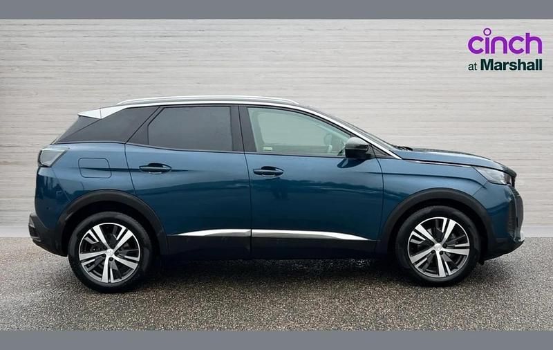 Used Peugeot 3008 Allure+ 128 HP (94 kW) 2022 Blue SUV