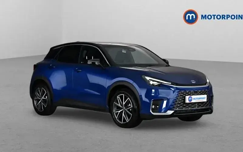 Used Lexus LBX 136 HP (100 kW) 2025 SUV