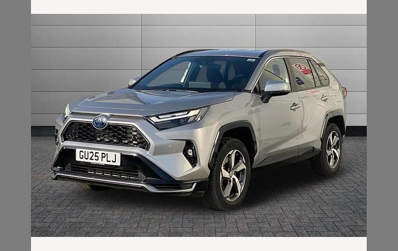 Used Toyota RAV4 Hybrid Design 301 HP (221 kW) 2025 Silver SUV