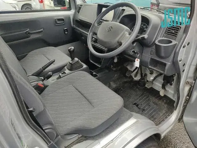 Used Suzuki Carry 2020 Silver Pickup