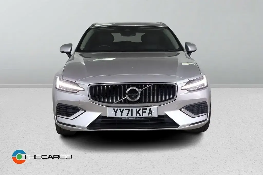 Used Volvo V60 Inscription 2021 Silver Estate