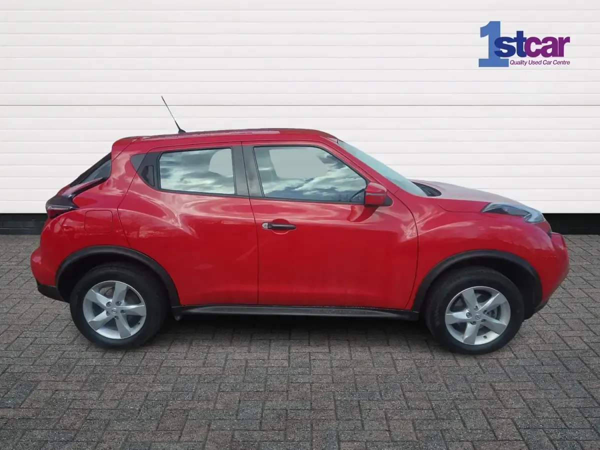 Używany Nissan Juke Visia 2017 Czerwony SUV