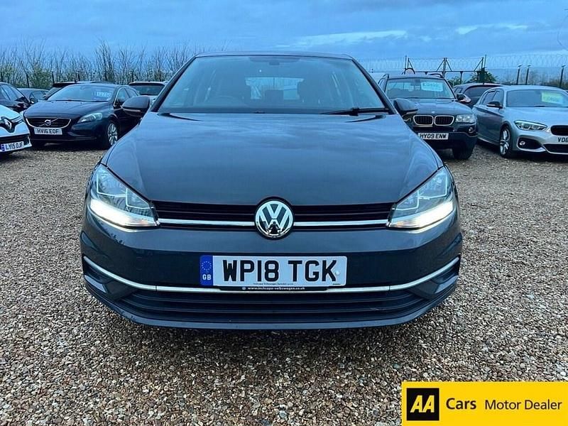 Used VW Golf VII SE 125 HP (91 kW) 2018 Grey Hatchback