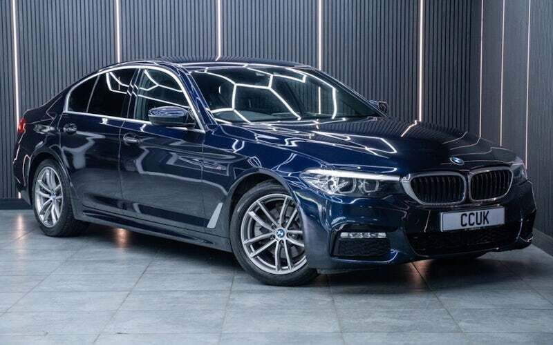 Used 2019 BMW 520 M Sport Sedan | £18,490 (Good price) - Image 1/4