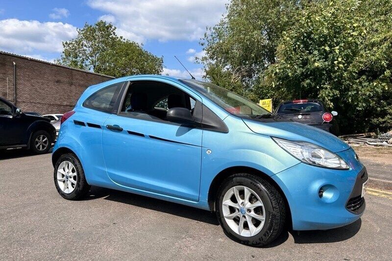 Blue Used 2015 Ford Ka Studio Hatchback | £2,999 (Good price) - Image 1/1