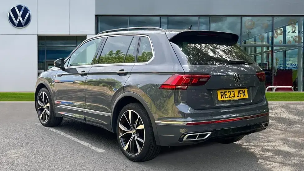 Used VW Tiguan R-line 150 HP (110 kW) 2023 Grey SUV