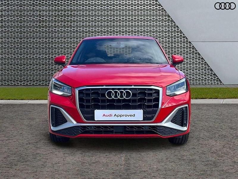 Used Audi Q2 S-Line 147 HP (108 kW) 2023 Red SUV