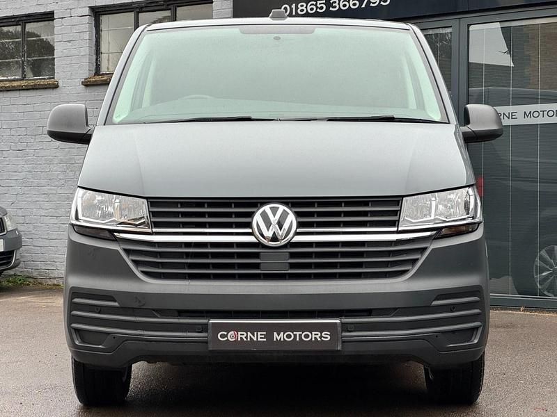 Used VW Transporter Startline 110 HP (80 kW) 2024 Grey Van