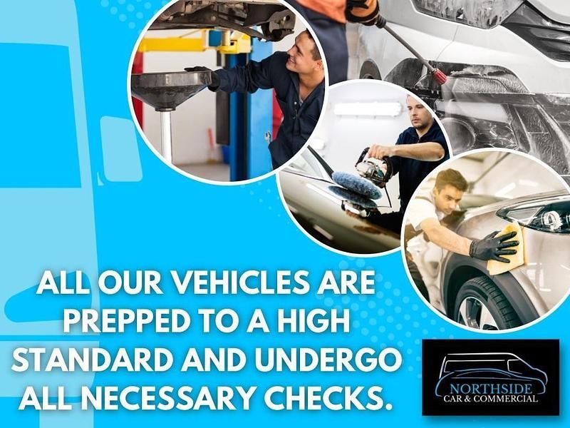 Used Toyota HiLux 150 HP (110 kW) 2023 White Pickup