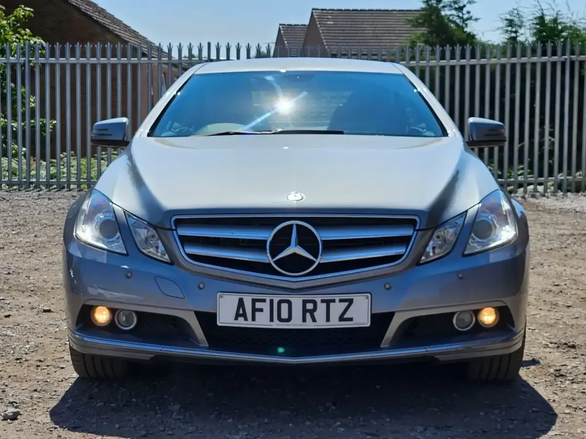 Used Mercedes E350 SE 2010 Silver Coupe