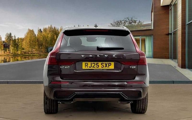 Used Volvo XC60 Ultra 455 HP (334 kW) 2025 Mulberry red SUV